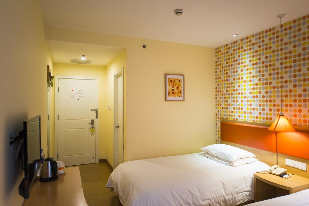 Home Inn Yichang Gezhou Dam Kültér fotó