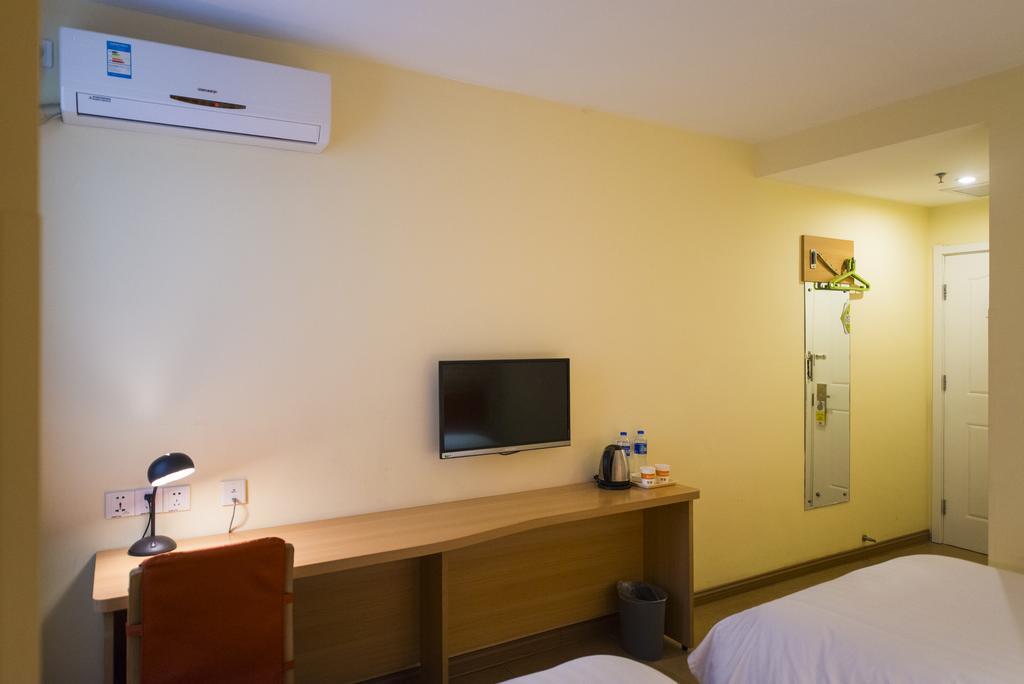 Home Inn Yichang Gezhou Dam Kültér fotó